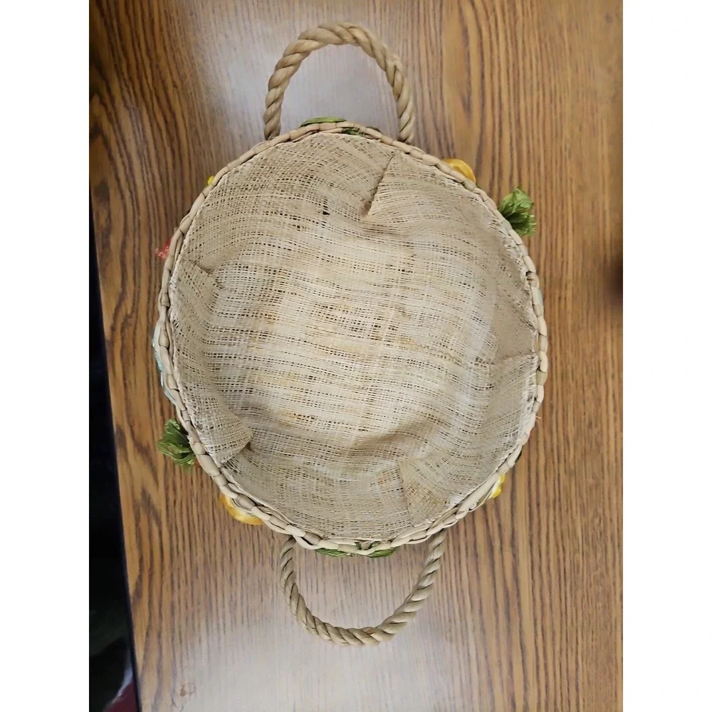 Vintage 2 Mid Century Round Nesting Wicker Baskets w/ Colorful Raffia Vegetables
